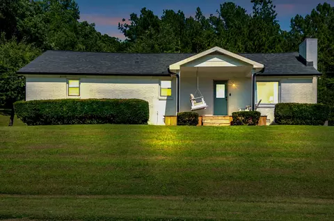 Exterior - 425 E Piney Rd, Dickson, TN 37055 photo 8 of 8