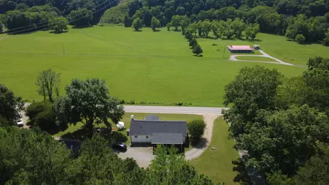 Other - 425 E Piney Rd, Dickson, TN 37055 photo 5 of 7