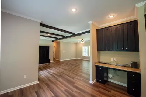 Entry Way - 3450 Cranor Rd, Murfreesboro, TN 37130 photo 1 of 2