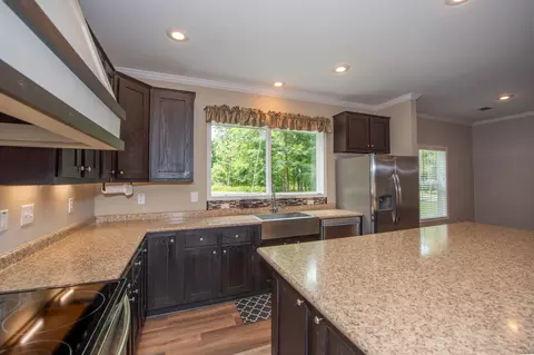 Kitchen - 3450 Cranor Rd, Murfreesboro, TN 37130 photo 2 of 2