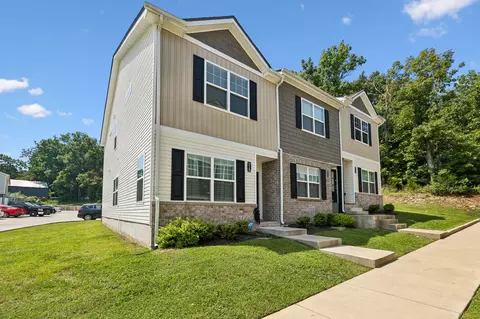 510 Moshe Flam Pl, La Vergne, TN 37086