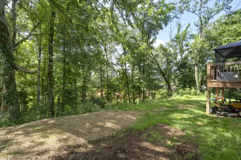 Exterior - 1505 E Piney Rd, Dickson, TN 37055 photo 11 of 17
