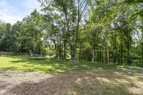 Exterior - 1505 E Piney Rd, Dickson, TN 37055 photo 9 of 17