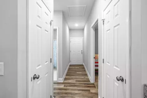 Entry Way - 1505 E Piney Rd, Dickson, TN 37055 photo 8 of 8
