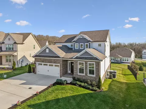 412 Jimmie Bell Dr, Hendersonville, TN 37075