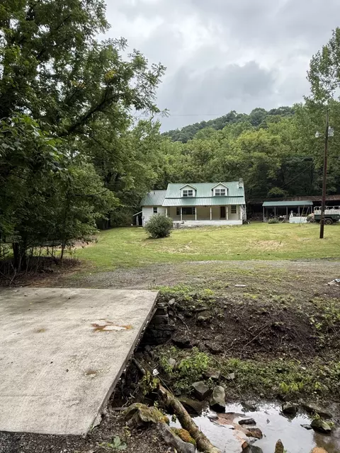 416 Hix Hollow Rd, Gainesboro, TN 38562