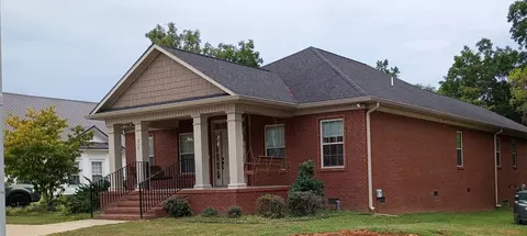 219 Waterloo St, Lawrenceburg, TN 38464