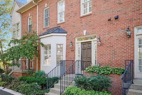 103 Forest Place Cir, Nashville, TN 37215