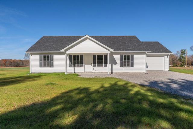 1585 Paynes Church Rd, Winchester, TN 37398