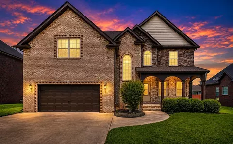 413 Clover Meadows Ct, Clarksville, TN 37043
