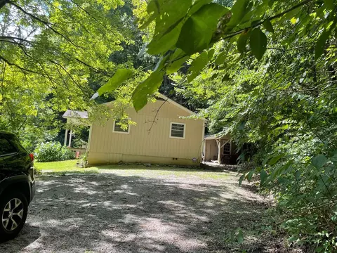 2816 Pittman Center Rd, Sevierville, TN 37876