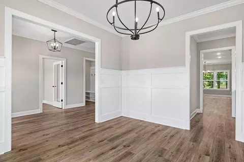 Entry Way - 9816 Mayfly Rd, Ooltewah, TN 37363 photo 8 of 10