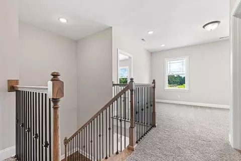 Entry Way - 9816 Mayfly Rd, Ooltewah, TN 37363 photo 9 of 10