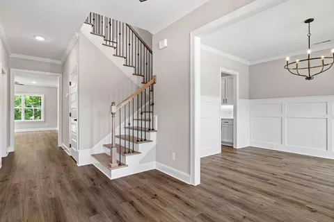 Entry Way - 9816 Mayfly Rd, Ooltewah, TN 37363 photo 6 of 10