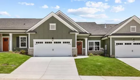 450 Double Play Dr, Chattanooga, TN 37421