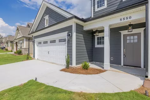8880 Knolling Loop, Ooltewah, TN 37363 photo 2