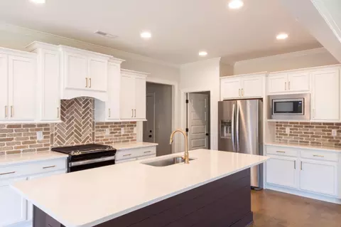 7385 Tailgate Loop, Ooltewah, TN 37363 photo 8