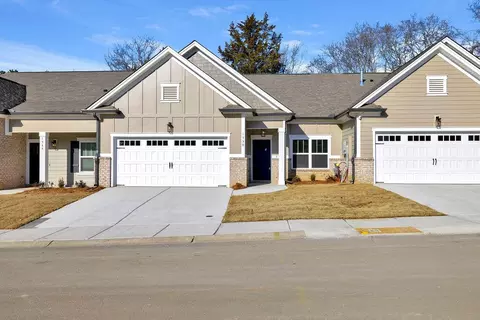 1538 Whisper Winds Ln, Ooltewah, TN 37363