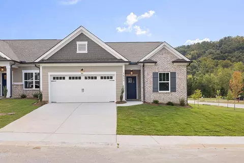 1611 Whisper Winds Ln, Ooltewah, TN 37363