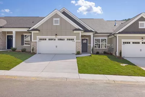 1587 Whisper Winds Ln, Ooltewah, TN 37363