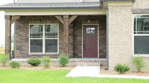 7490 Tailgate Loop, Ooltewah, TN 37363 photo 2