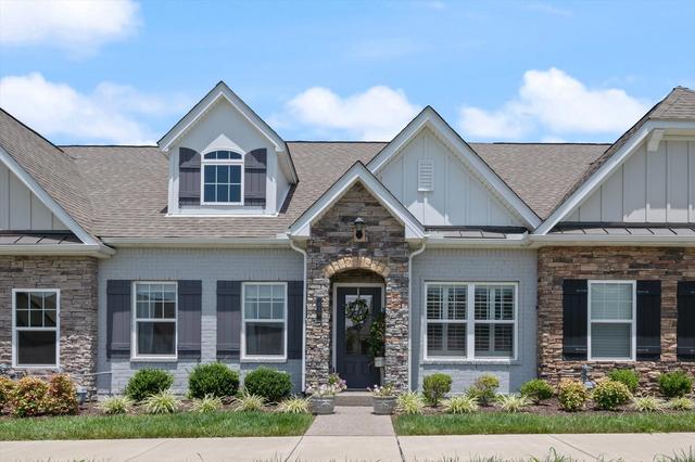 319 Buckner Cir, Mount Juliet, TN 37122