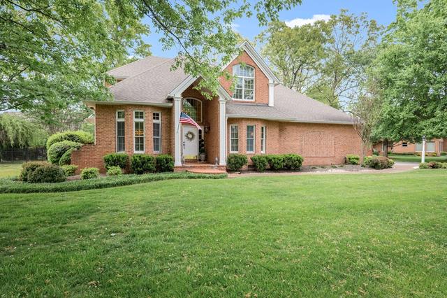 109 Albemarle Dr, Tullahoma, TN 37388