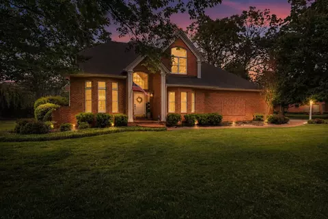 109 Albemarle Dr, Tullahoma, TN 37388