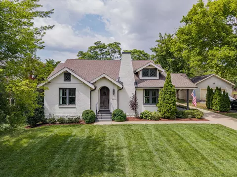 2534 Ashwood Ave, Nashville, TN 37212