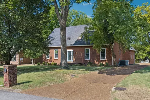 836 Rachel Dr, Goodlettsville, TN 37072