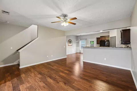 5318 Perlou Ln, Murfreesboro, TN 37128