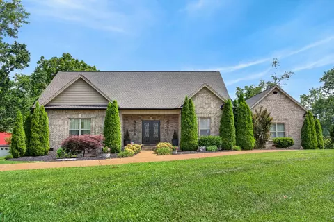 130 Tison Ln, Cottontown, TN 37048