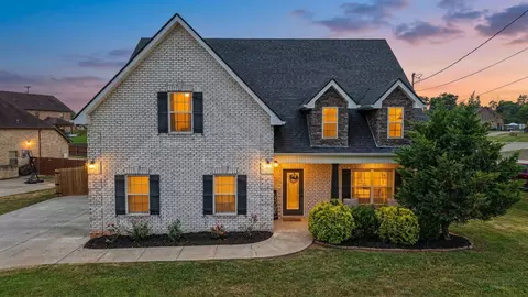 1213 Rivercrest Dr, Murfreesboro, TN 37129