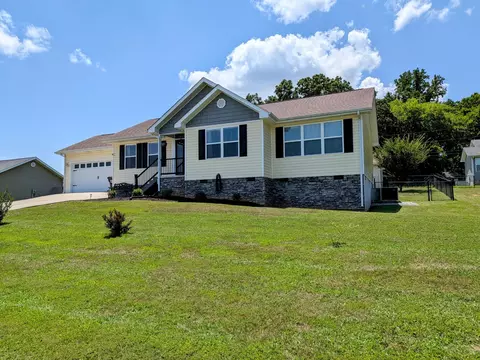 303 Foothills Dr, Dayton, TN 37321