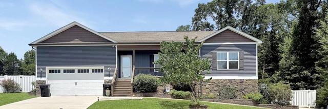 1723 Mccallie Ferry Rd, Soddy Daisy, TN 37379