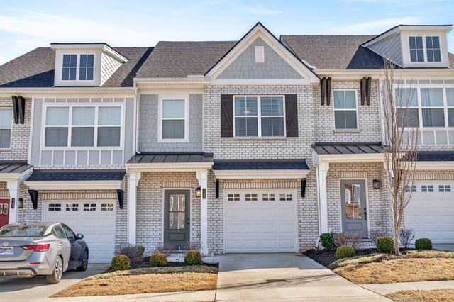 145 Dameron Dr, Hendersonville, TN 37075