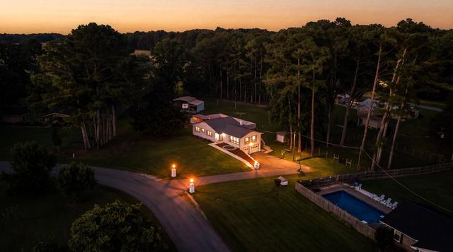 13 West Rd, Fayetteville, TN 37334