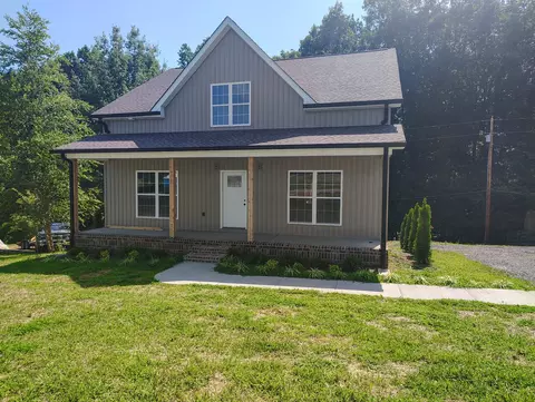 72 Forkum Ln, Lafayette, TN 37083