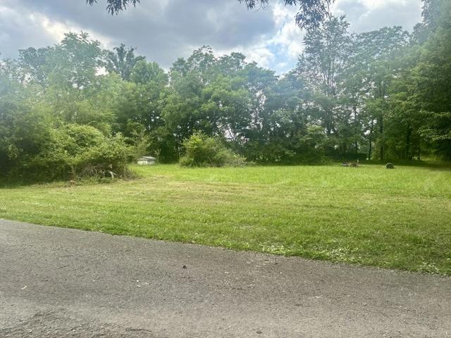 294 Haskell Winton Rd, Manchester, TN 37355