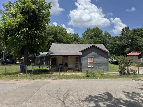 665 6th St NE, Cleveland, TN 37311