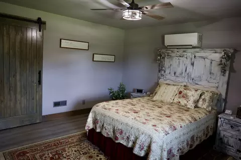 Bedroom - 354 Dyer Ridge Rd, Baxter, TN 38544 photo 7 of 8