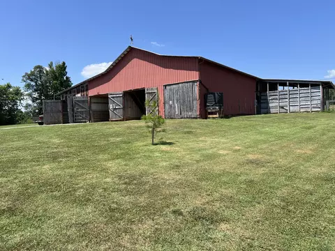 Exterior - 354 Dyer Ridge Rd, Baxter, TN 38544 photo 15 of 18