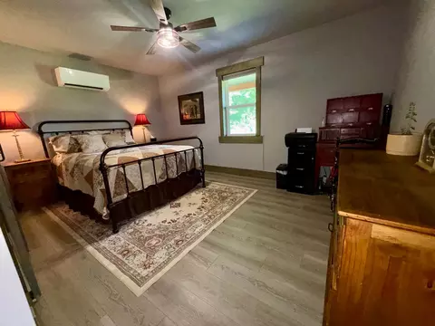 Bedroom - 354 Dyer Ridge Rd, Baxter, TN 38544 photo 3 of 8