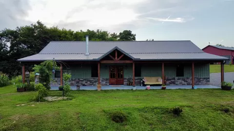 Exterior - 354 Dyer Ridge Rd, Baxter, TN 38544 photo 4 of 18