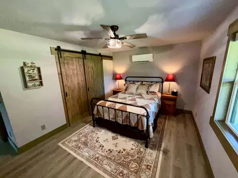 Bedroom - 354 Dyer Ridge Rd, Baxter, TN 38544 photo 4 of 8