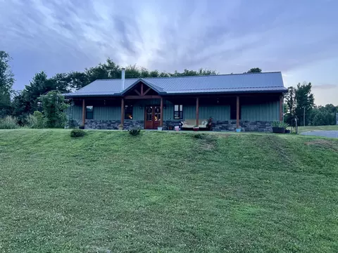 Exterior - 354 Dyer Ridge Rd, Baxter, TN 38544 photo 3 of 18