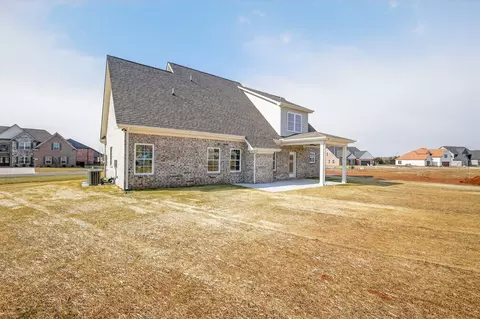 Exterior - 5609 Sinclair St, Murfreesboro, TN 37127 photo 5 of 6