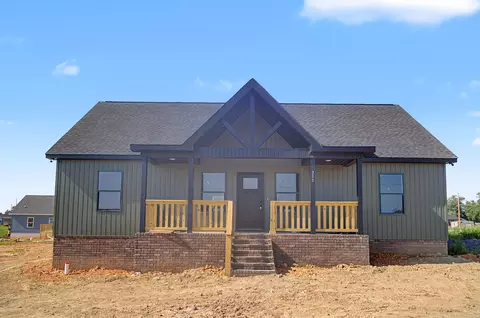 300 Irene Ct, Lafayette, TN 37083