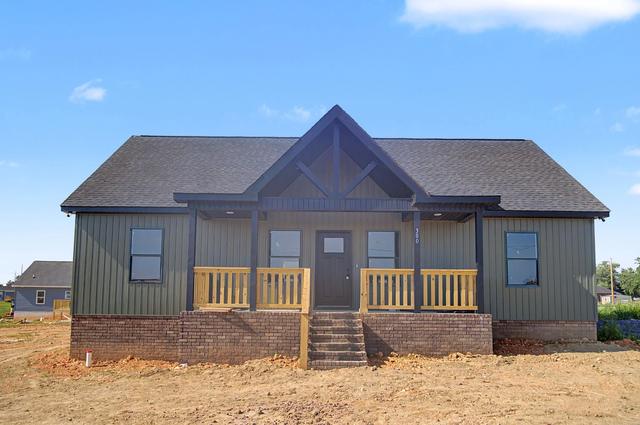 300 Irene Ct, Lafayette, TN 37083