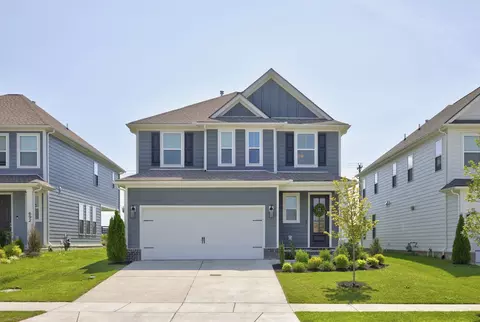 690 Conifer Dr, Spring Hill, TN 37174